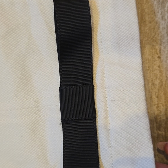 Maeve by Anthropologie Creamy White Stylish Top with Black Ribbon Accent Belt - Picture 2 of 14